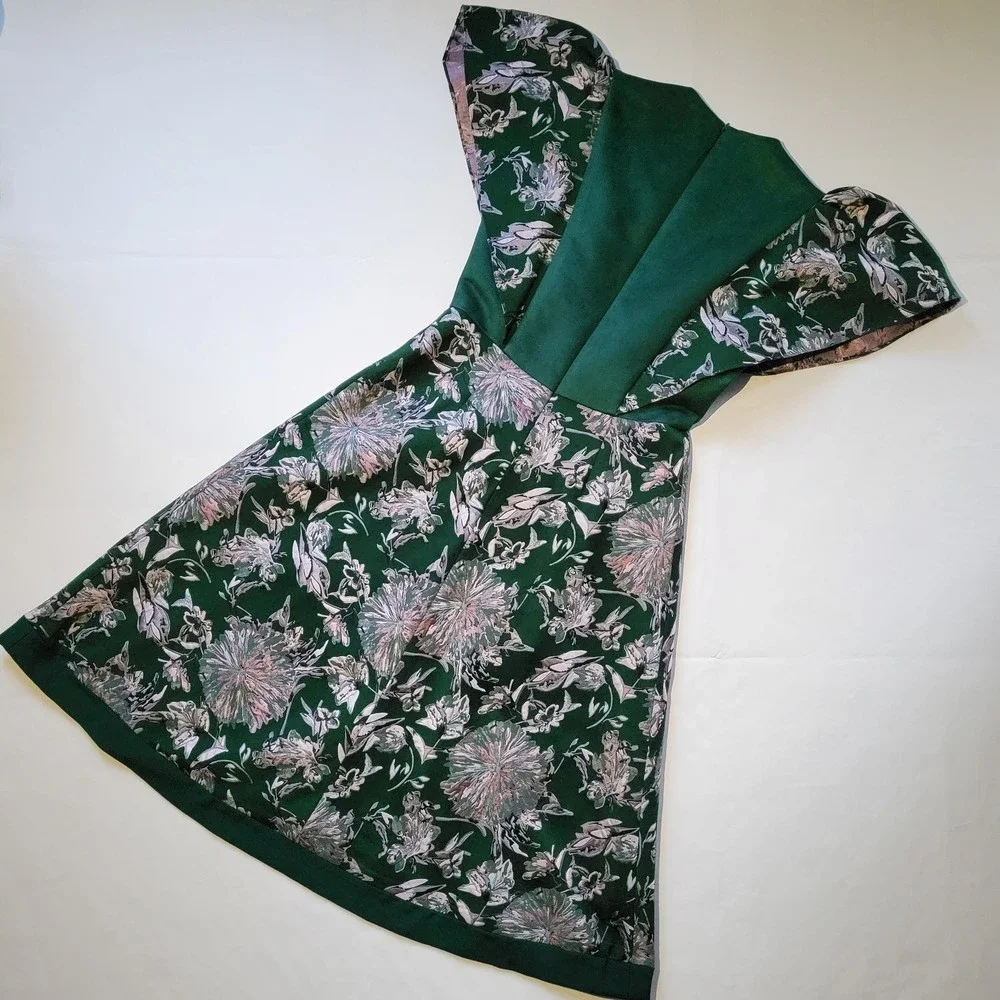 Raquel Couture Green Pink Boutique Midi Short Sleeve Dress Womans Size 4 - Picture 3 of 9